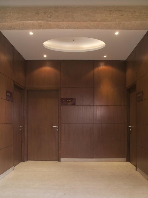 Savoy Suites גרייטר נוידה מראה חיצוני תמונה