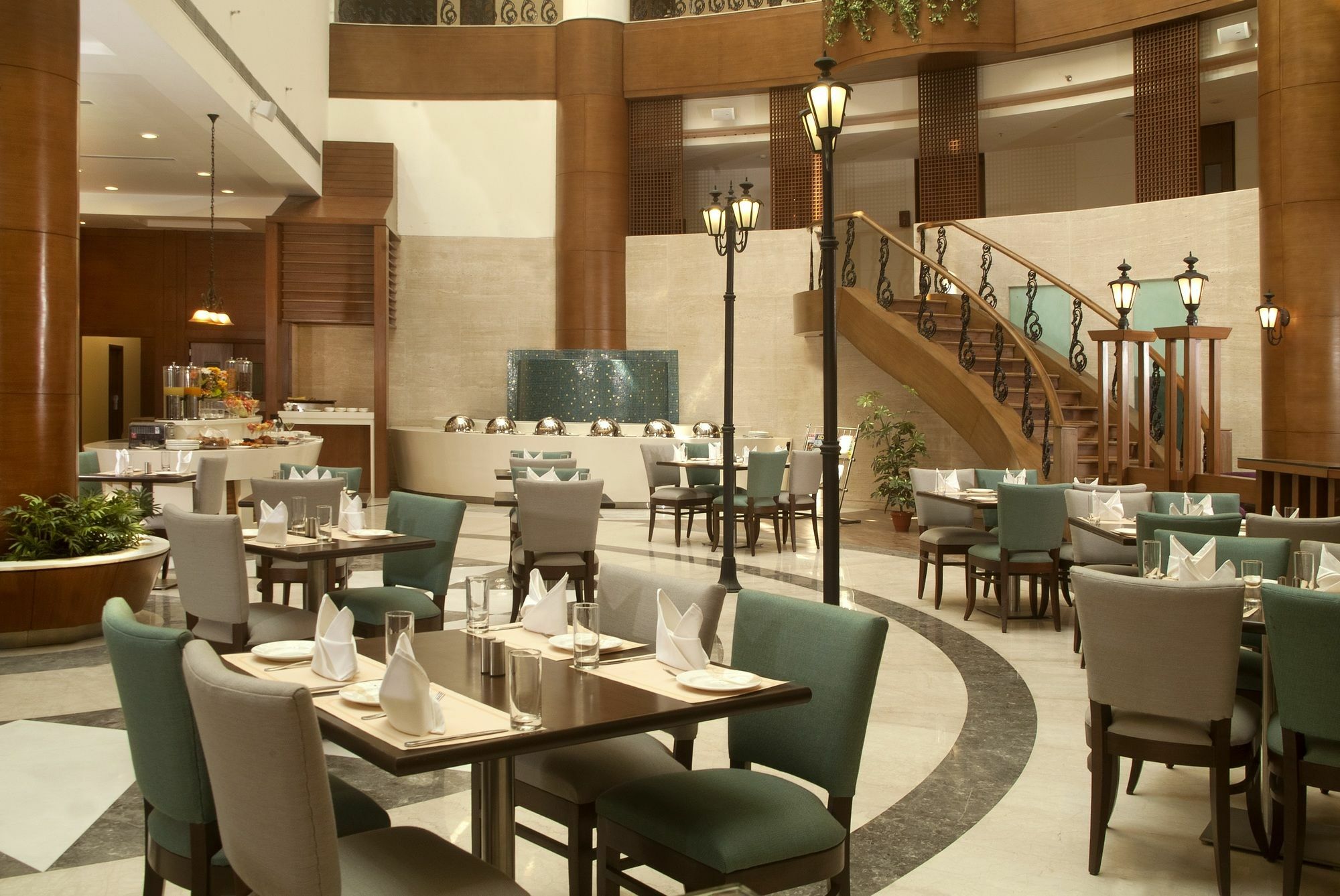 Savoy Suites גרייטר נוידה מראה חיצוני תמונה