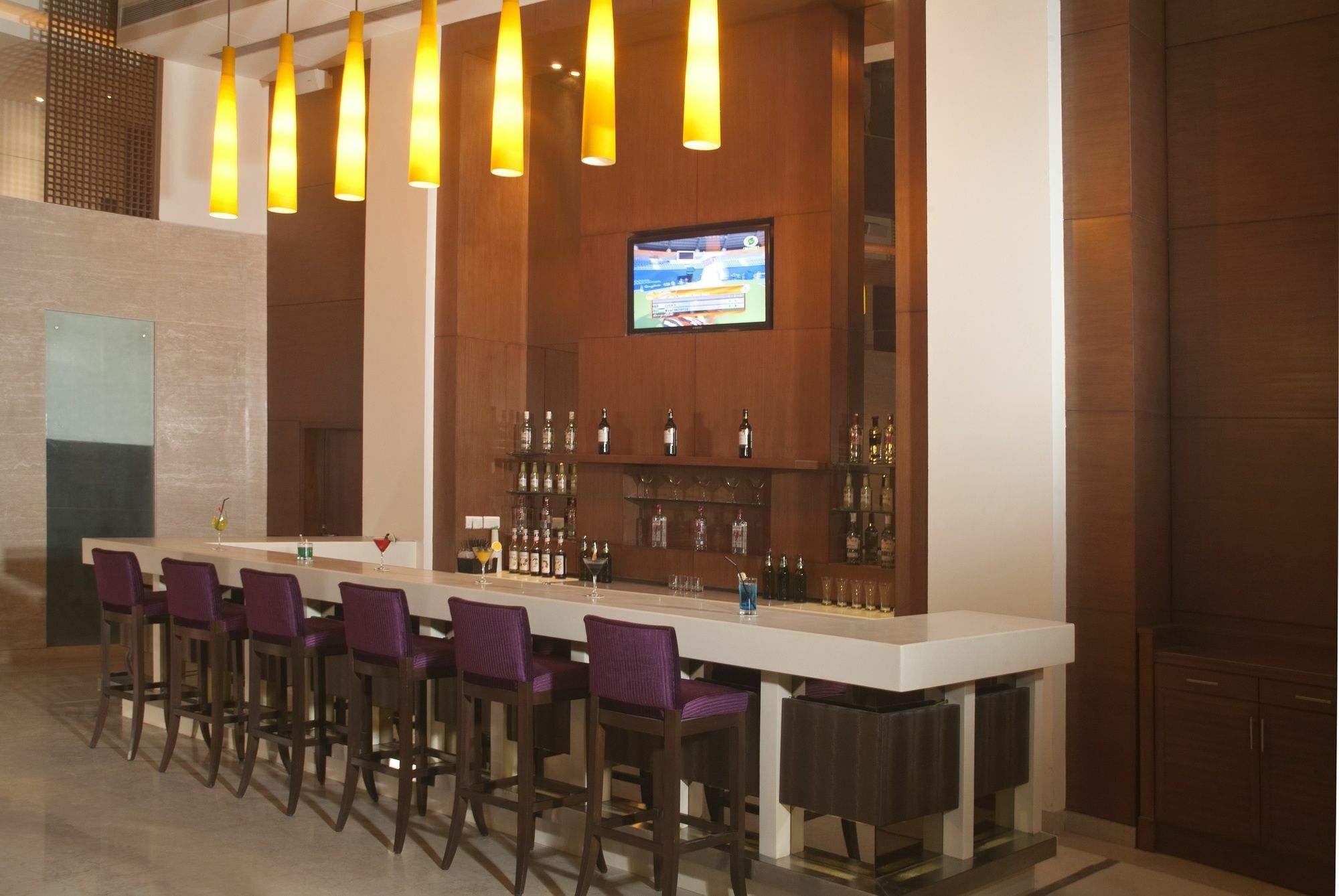 Savoy Suites גרייטר נוידה מראה חיצוני תמונה